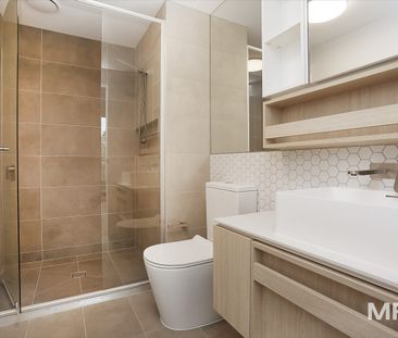 Location and amenity with modern style - Photo 5