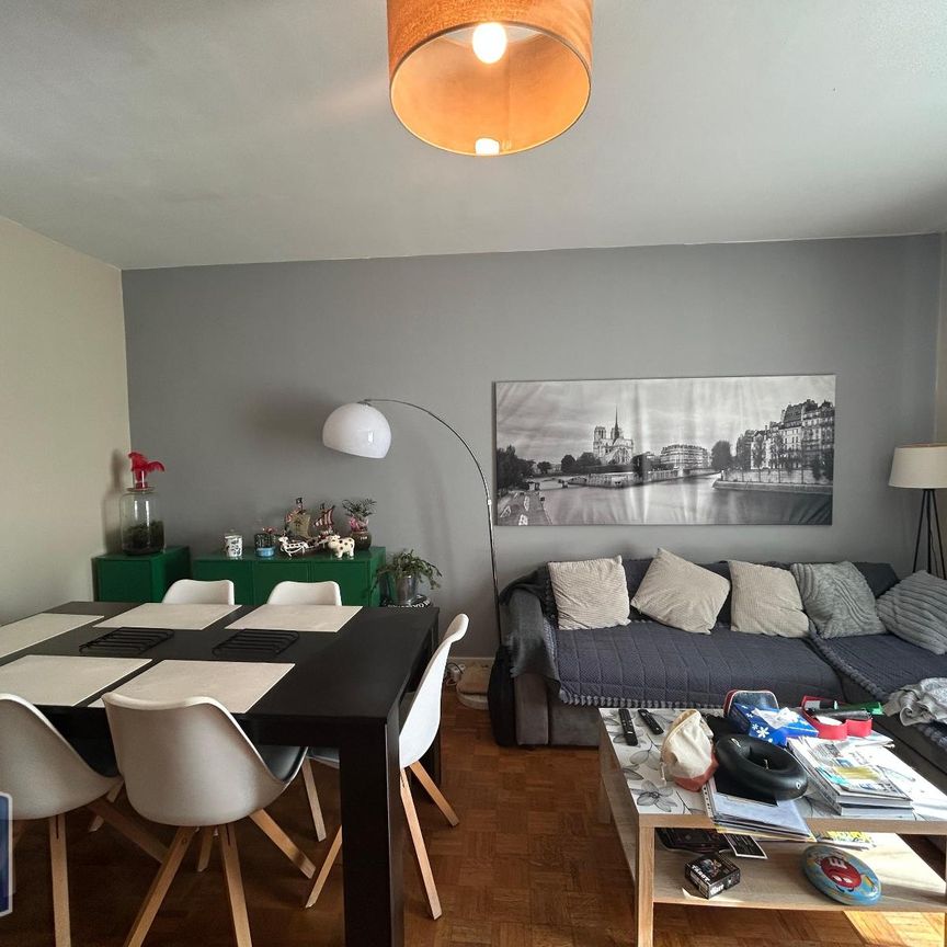 Location Appartement 3 pièces 78m² BOURG EN BRESSE 01000 - Photo 1