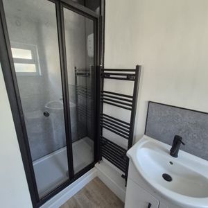 Studio Flat, Princes Road, L8 - Photo 3