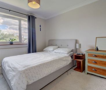 4 Bedroom Detached House To Rent - Photo 6