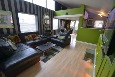 3 bedroom townhouse to rent - Photo 2