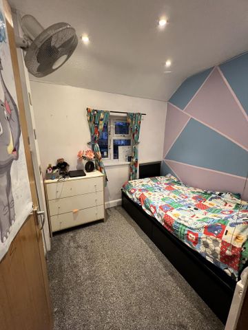 3 bedroom terraced house to rent - Photo 3