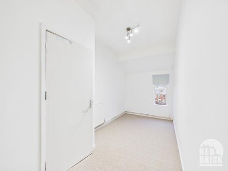 5 bedroom terraced house to rent - Photo 3