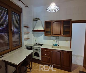 Vila cocheta de inchiriat in Aviatiei 6 camere - Fotografie 2