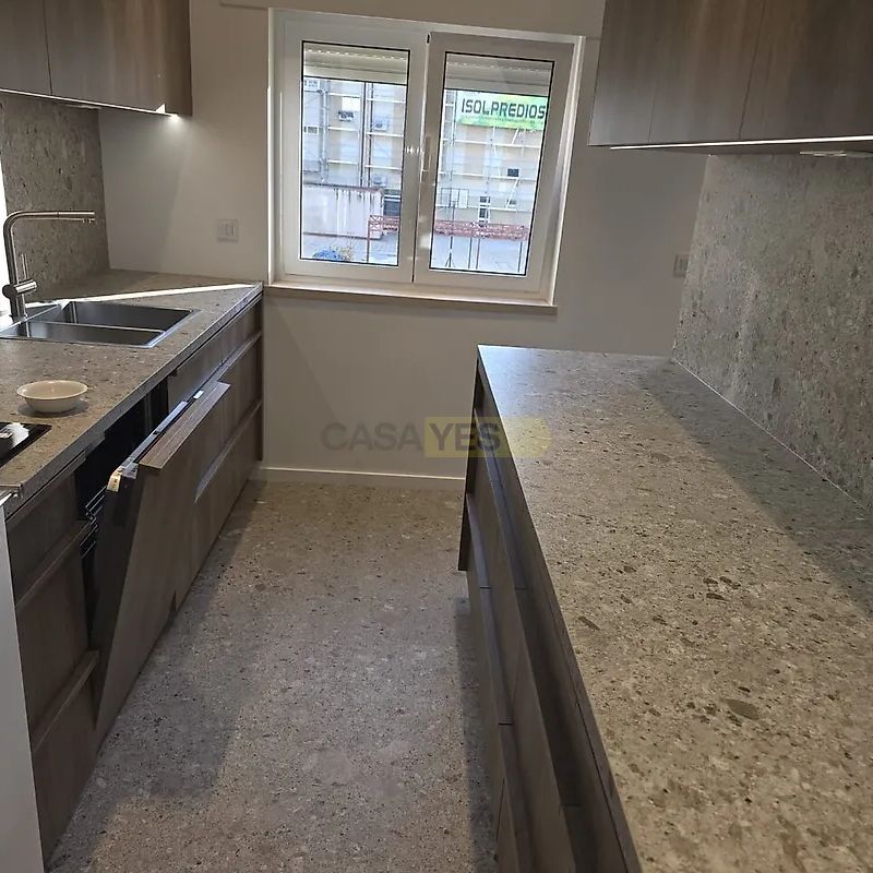 Apartment T3 in Lumiar, Lisboa - Photo 1