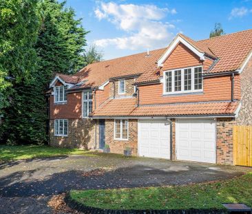 5 bedroom detached house to rent - Photo 2