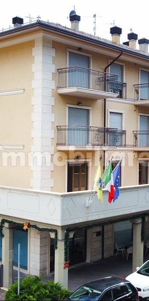 Trilocale piazza del Municipio, Centro, Pizzoli - Photo 1