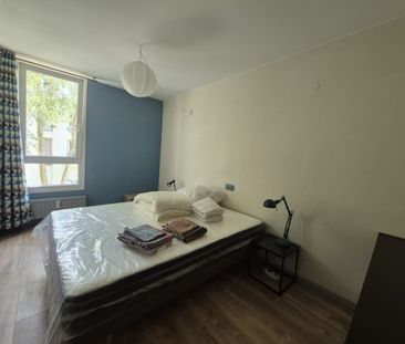 Location Appartement 2 pièces 52m² VILLENEUVE D ASCQ 59650 - Photo 2