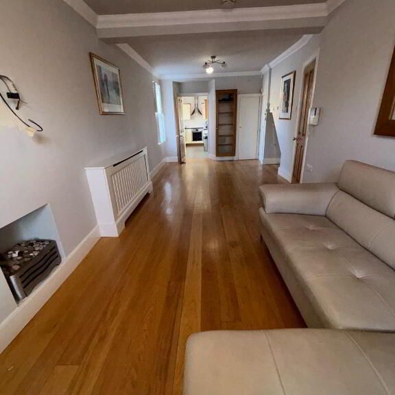 68 Charlotte Street, Warrenpoint, BT34 3LF - Photo 1