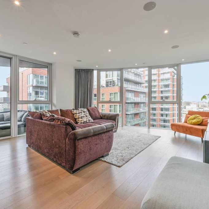 3 bedroom flat to rent - Photo 1