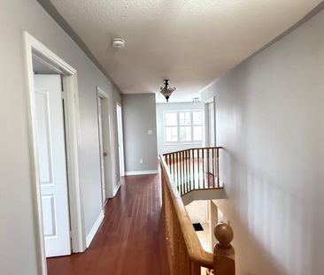 For Lease - 28 Laurentide Crescent, Brampton, Ontario - Photo 2