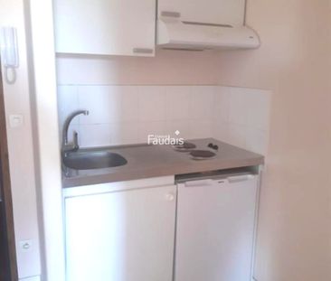 Location Appartement 2 pièces 30m² COUTANCES 50200 - Photo 2