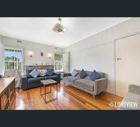 7 Manatunga Street, Clayton, Vic 3168 - Photo 3