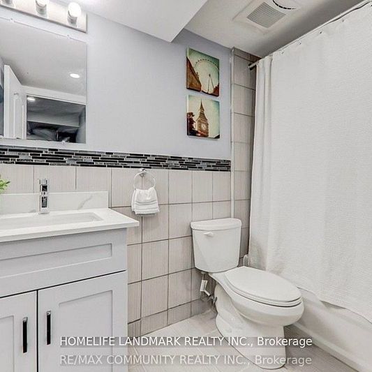 For Lease - 1336 Pharmacy Avenue, Toronto, Ontario - Photo 1