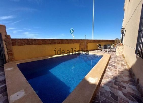 Alquiler de chalet adosado en Calle Mar del Norte, 26 - Photo 1