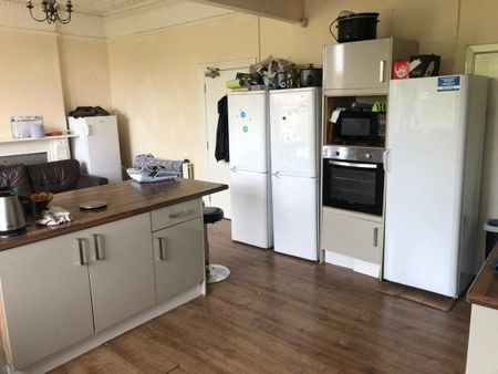 Gloucester Road North, Bristol - Photo 4