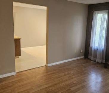 New Renovated Duplex for rent in Beddington Heights NW - Photo 3