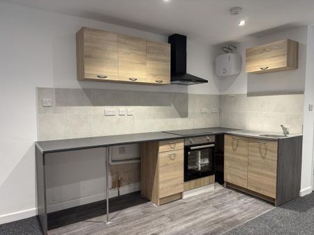 2 bedroom flat to rent - Photo 3