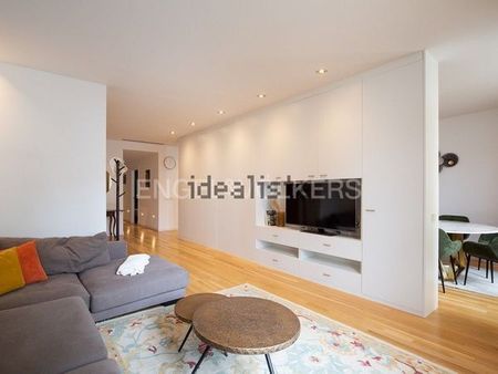 Alquiler de piso en Calle de Vinatea - Photo 3