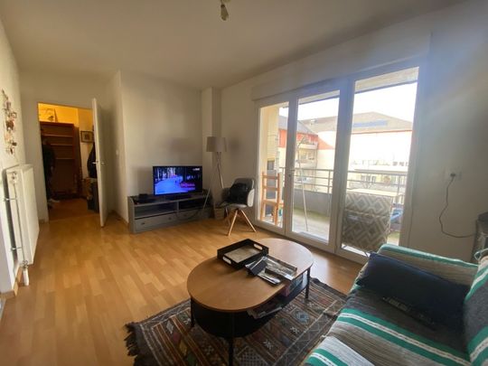 Location Appartement 2 pièces 43m² FLEURY LES AUBRAIS 45400 - Photo 1