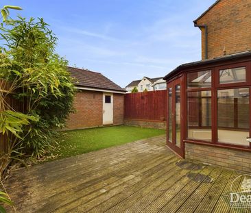 Listers Place, Cinderford - Photo 1