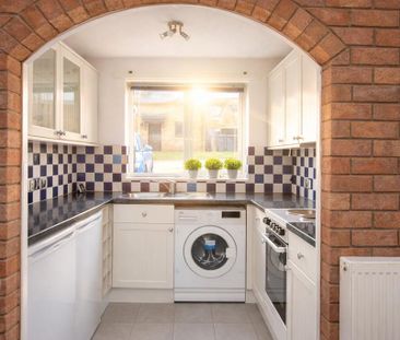 2 bedroom terraced house to rent - Photo 5