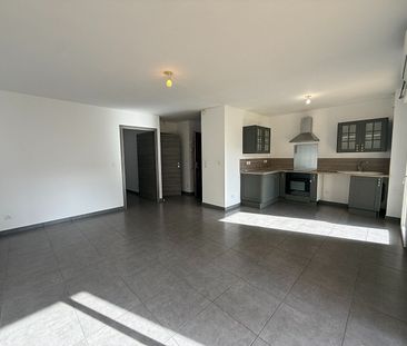 LOCATION : appartement 2 pièces (44 m²) à VESCOVATO - Photo 2