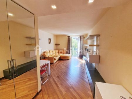 Trilocale via Assarotti 9, San Vincenzo, Genova - Foto 2