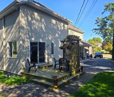 Maison Terrebonne (Terrebonne) À Louer - Photo 1