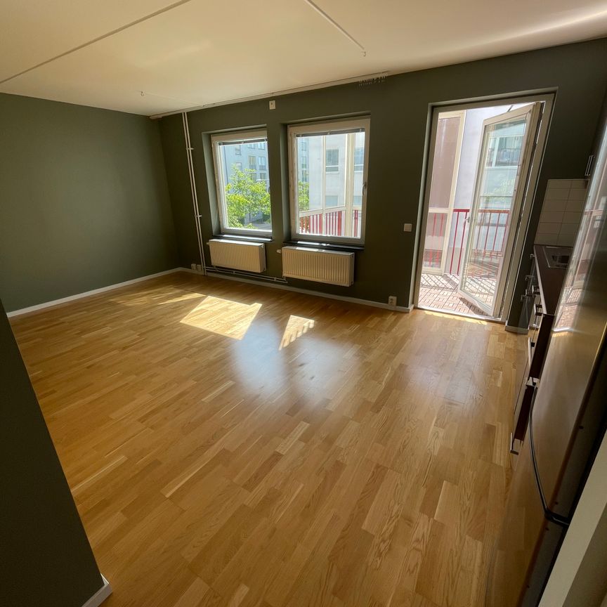 Alva Myrdals Gata, Hägersten - Foto 1