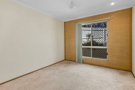 83 Emperor Drive, Andergrove - Photo 5