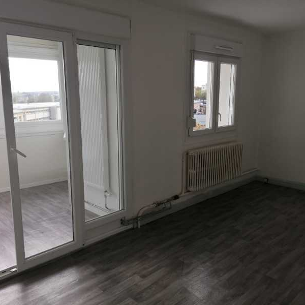 Location : Appartement 4 pièces 65 m2 – BETHONCOURT - Photo 1