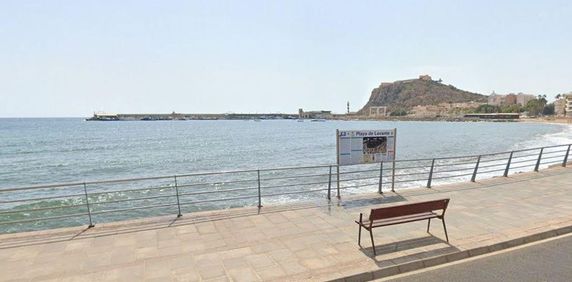 Luxury penthouse for rent in Águilas, Spain - Photo 2