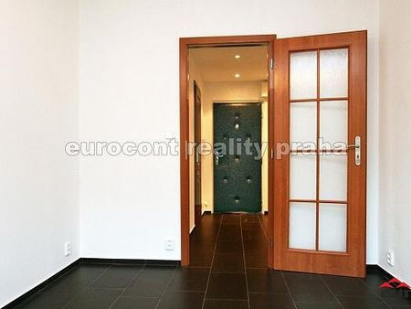 Pronájem bytu 2+kk 48 m2 - Фото 4