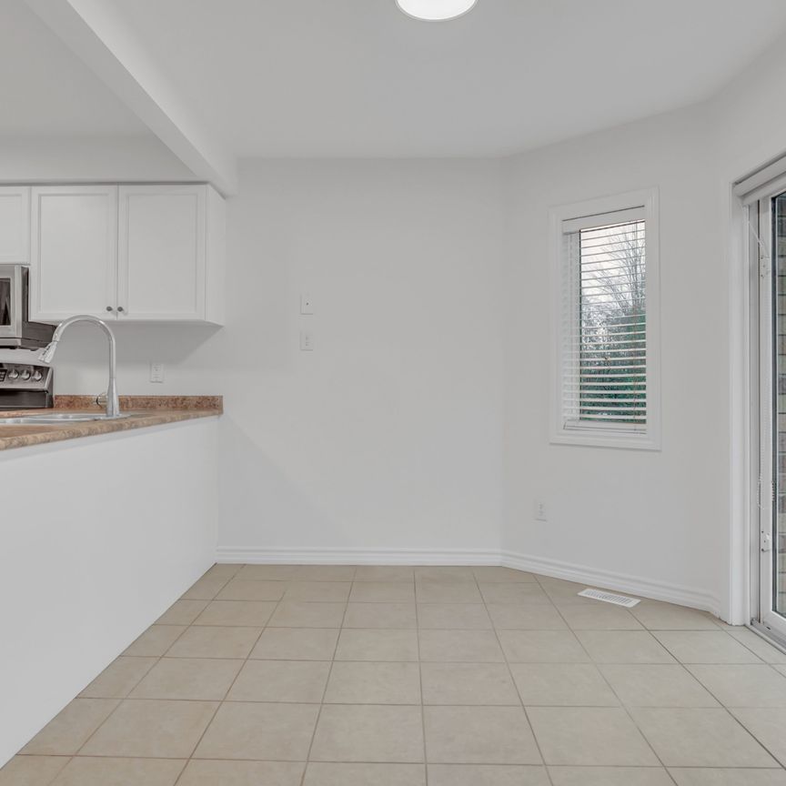 For Lease - 79 Sproule Drive, Barrie, Ontario - Photo 1