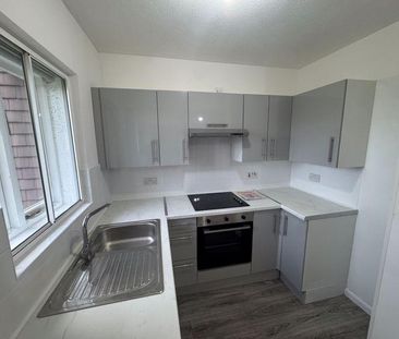 Studio to rent - Photo 6