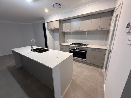 Almost Ready to Move In - Photo 4