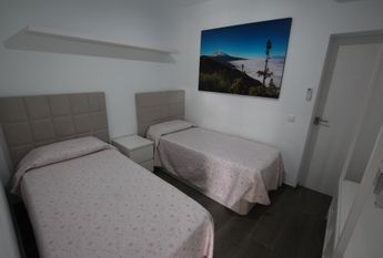 Piso de alquiler en Calle Finlandia, 1008b, San Eugenio Alto