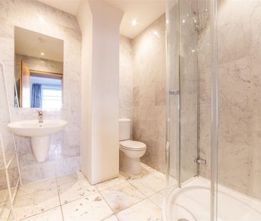 3 bed apartment to rent in Grainger Street, City Centre, NE1 - Photo 2