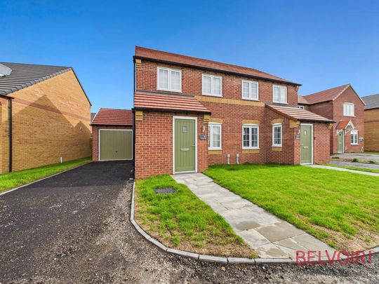 3 bedroom semi-detached house to rent - Photo 1