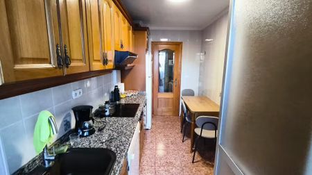 Carrer de Gran Canària, Valencia, Valencian Community 46011 - Photo 5