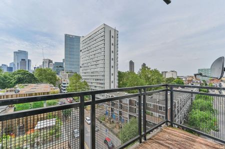 2 bedroom flat to rent - Photo 3