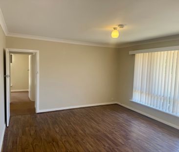 Coastal Living Made Easy – Walk to Scarborough Beach - Photo 1