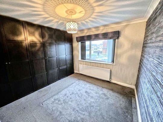 4 bed end of terrace house to rent in TS19 - Photo 1