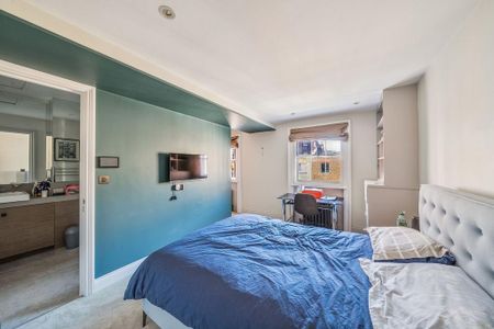 3 bedroom flat to rent - Photo 5