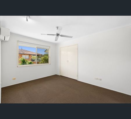 2/34 Edmondstone St, Newmarket, Qld 4051 - Photo 5