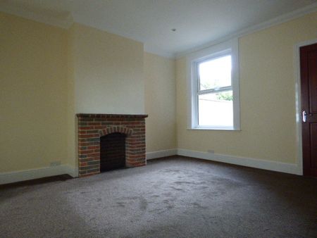 3 bedroom house to rent St. Marys Road, Bishopstoke, Eastleigh, SO50 - Photo 4