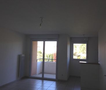 location Appartement T2 DE 42.52m² À CASTELNAU D'ESTRETEFONDS - Photo 2