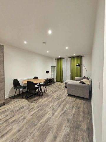 1 Bed Flat, Teal Point, IG11 - Photo 4