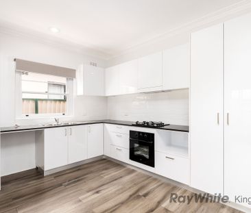 Immaculately Presented Two-bedroom Home - Photo 5